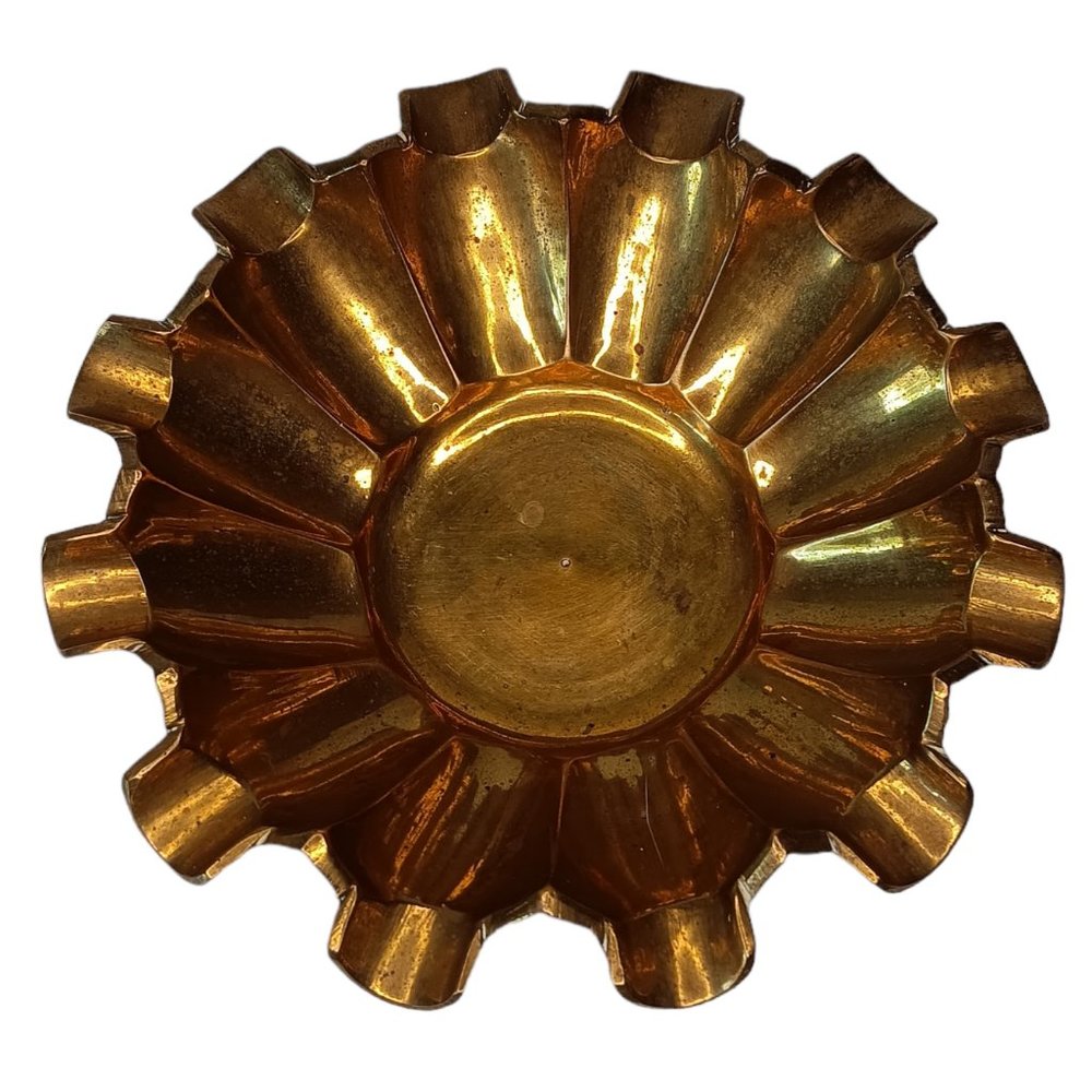 Vintage Brass Ashtray Alternating Petals India MCM Style